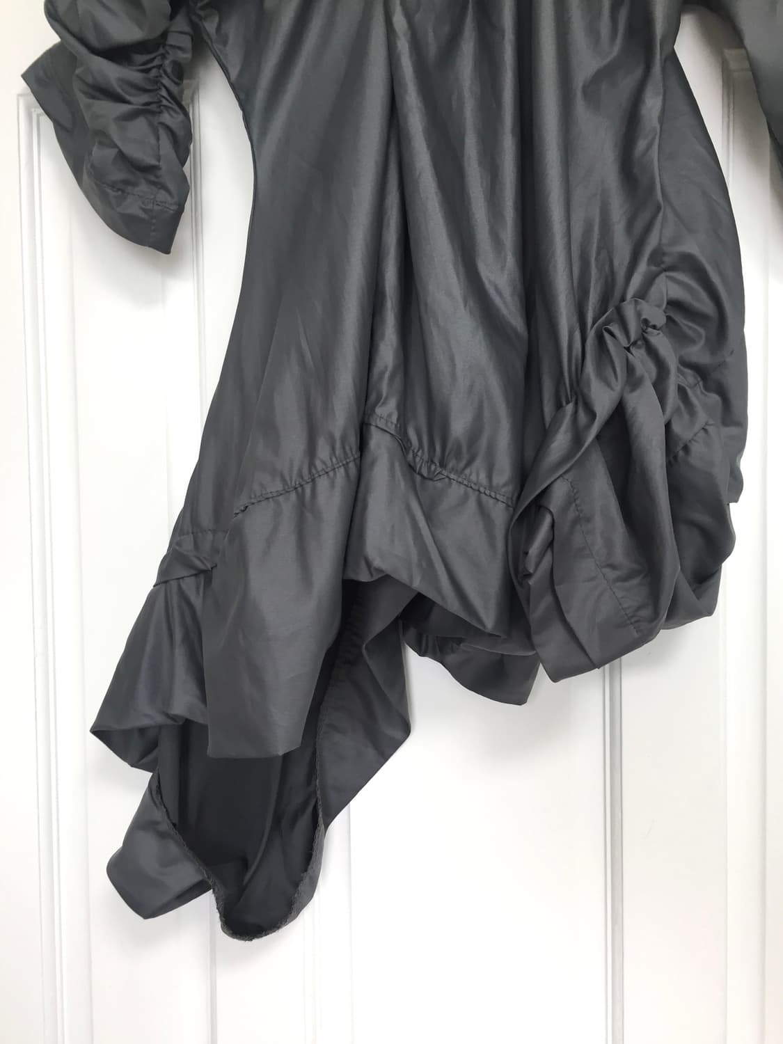 Asymmetric gray Volume Shirring  Top  상품이미지6