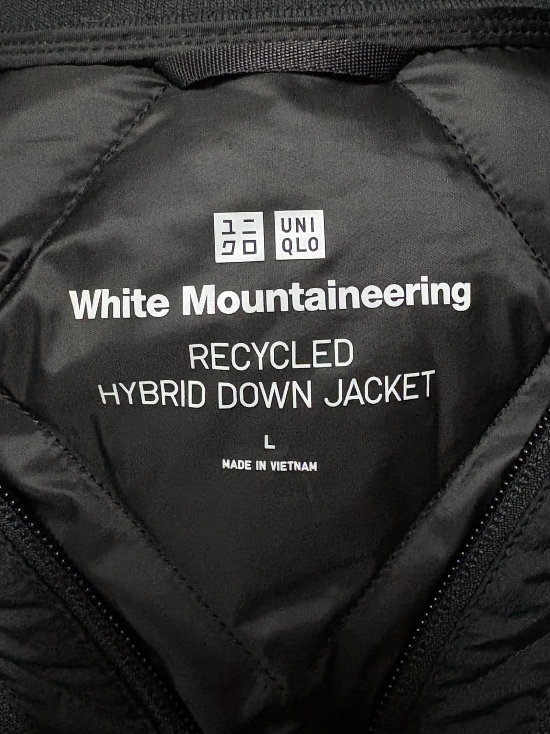 유니클로 화이트마운티니어링 리사이클 하이브리드 다운재킷 상품이미지5