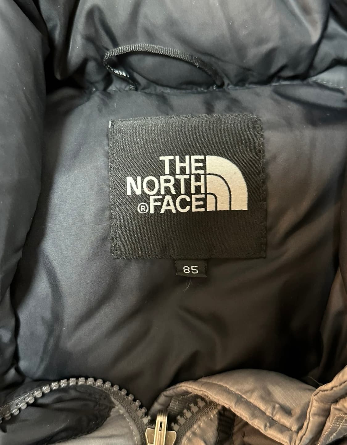 (국내판) 노스페이스 눕시 700 그레이 xs 상품이미지5