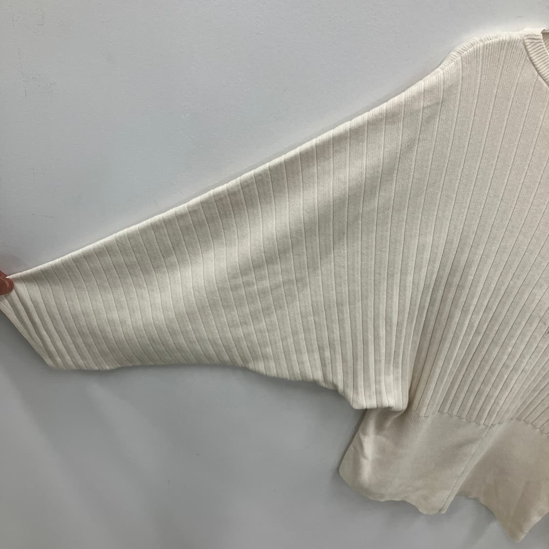 코스 레이온 보트넥 니트 XS 상품이미지4