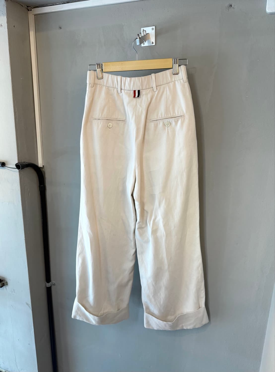 40/ 톰브라운 25SS 린넨 하이웨스트 팬츠 상품이미지7