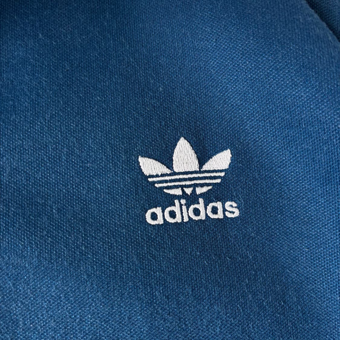 105 아디다스 신형라벨 유로파 대장급 청록색 트랙탑져지 상품이미지3