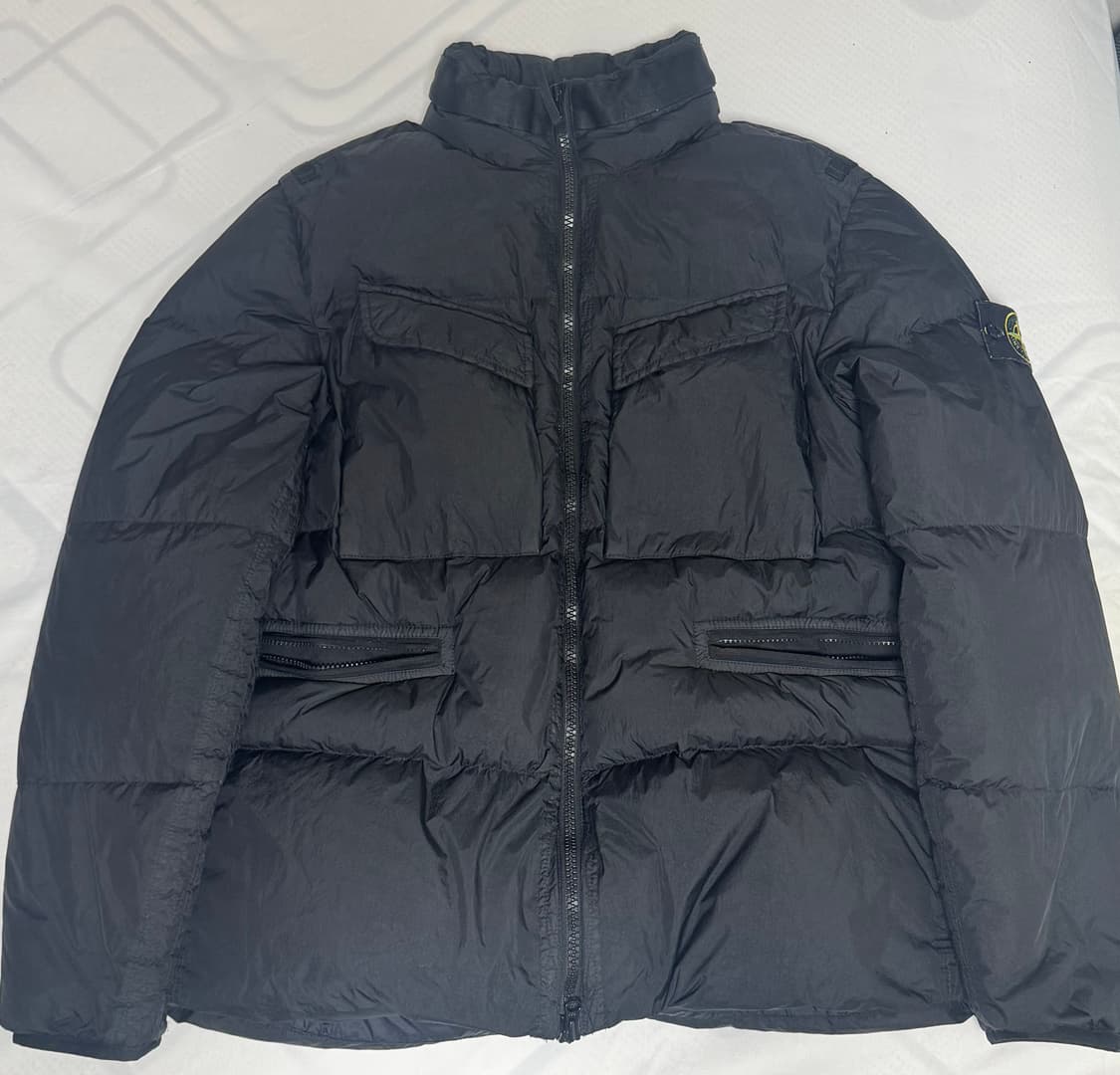 [L]백화점판 스톤아일랜드 크링클랩스 논후드 블랙 패딩 상품이미지1