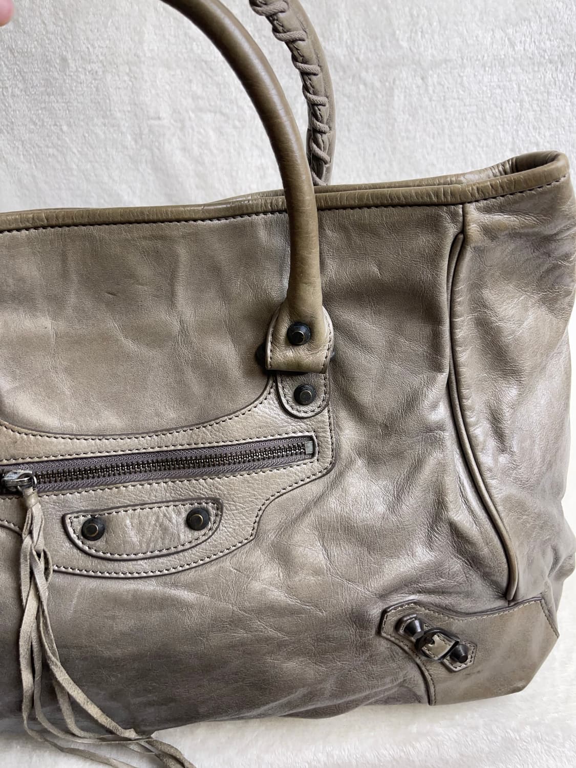 발렌시아가 클래식 시티백 선데이 || 모카 상품이미지5