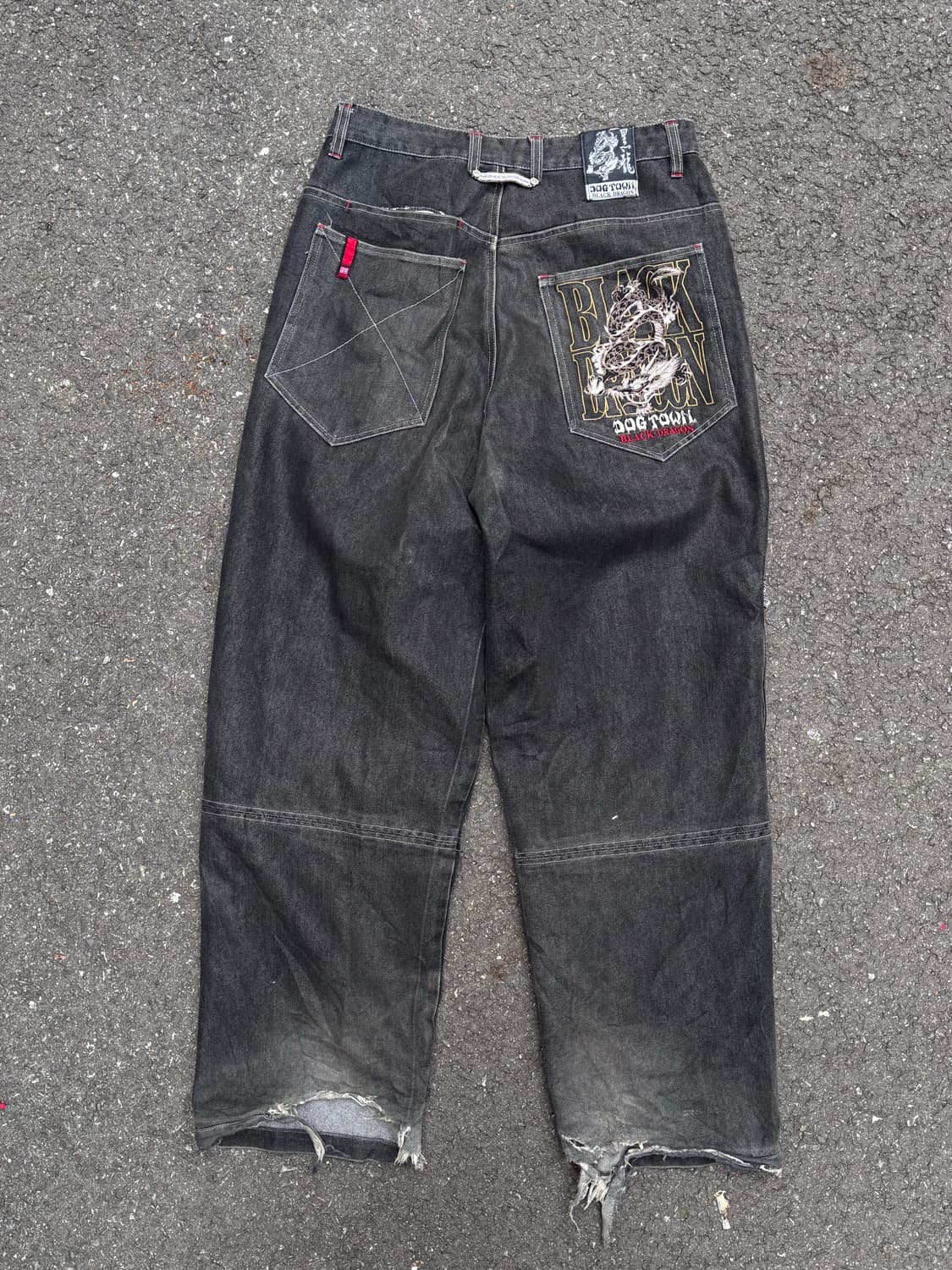 도그타운 블랙드래곤 자수 흑청 데님팬츠  상품이미지2