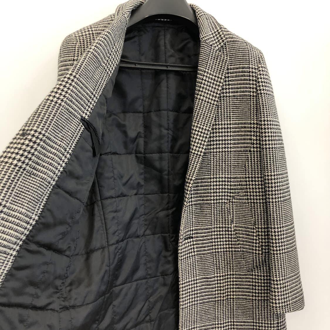 DKNY 누빔안감 체크 체스터코트 100 사이즈  상품이미지6