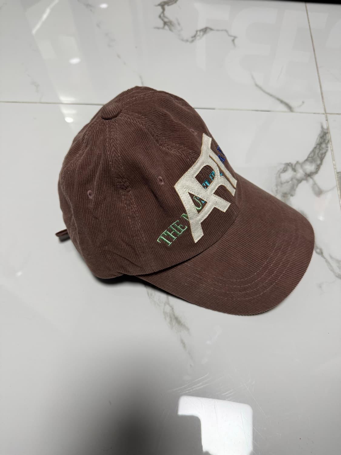 더뮤지엄비지터 ART 코듀로이 볼캡 상품이미지2