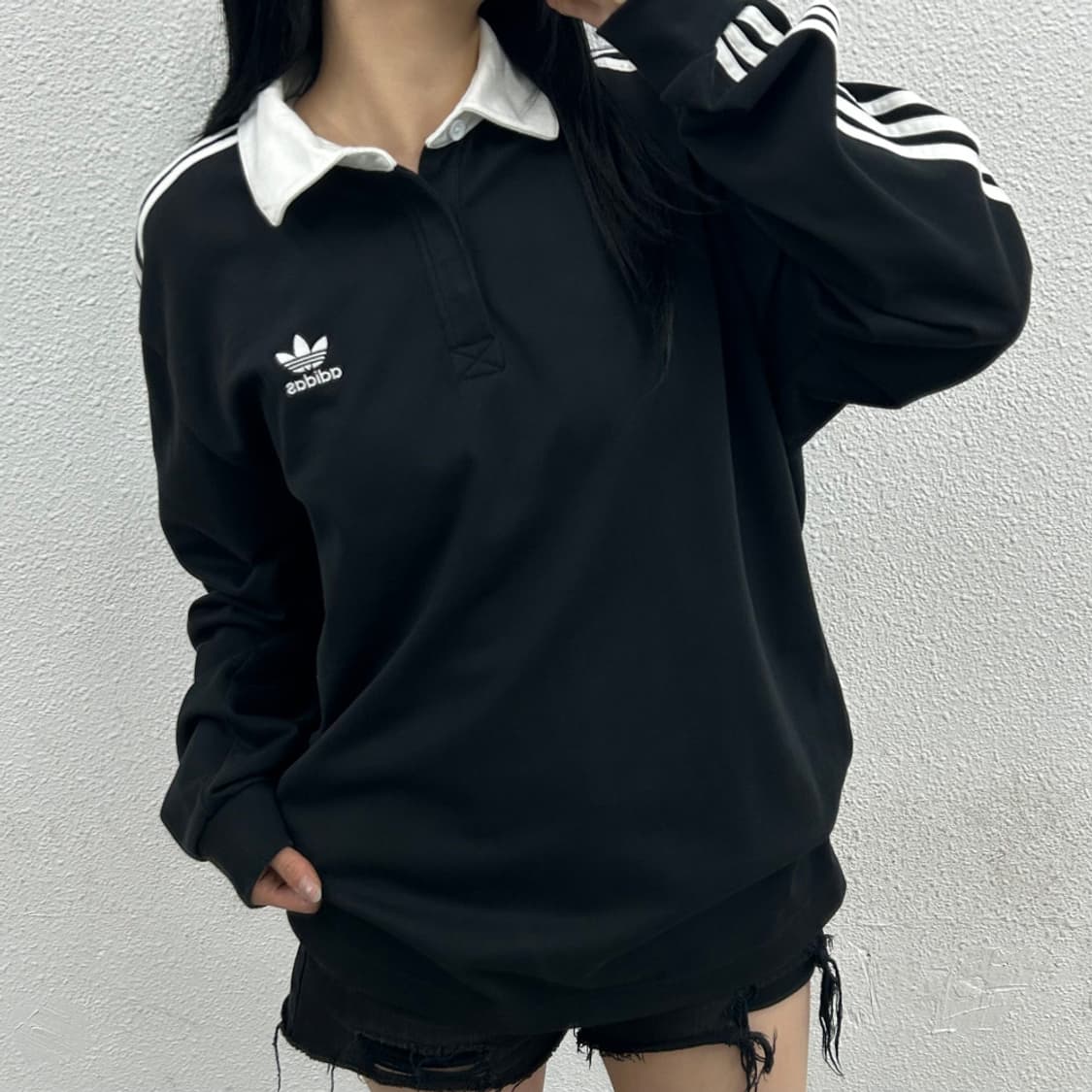 아디다스 화이트라인 블랙 럭비티 XL 상품이미지1
