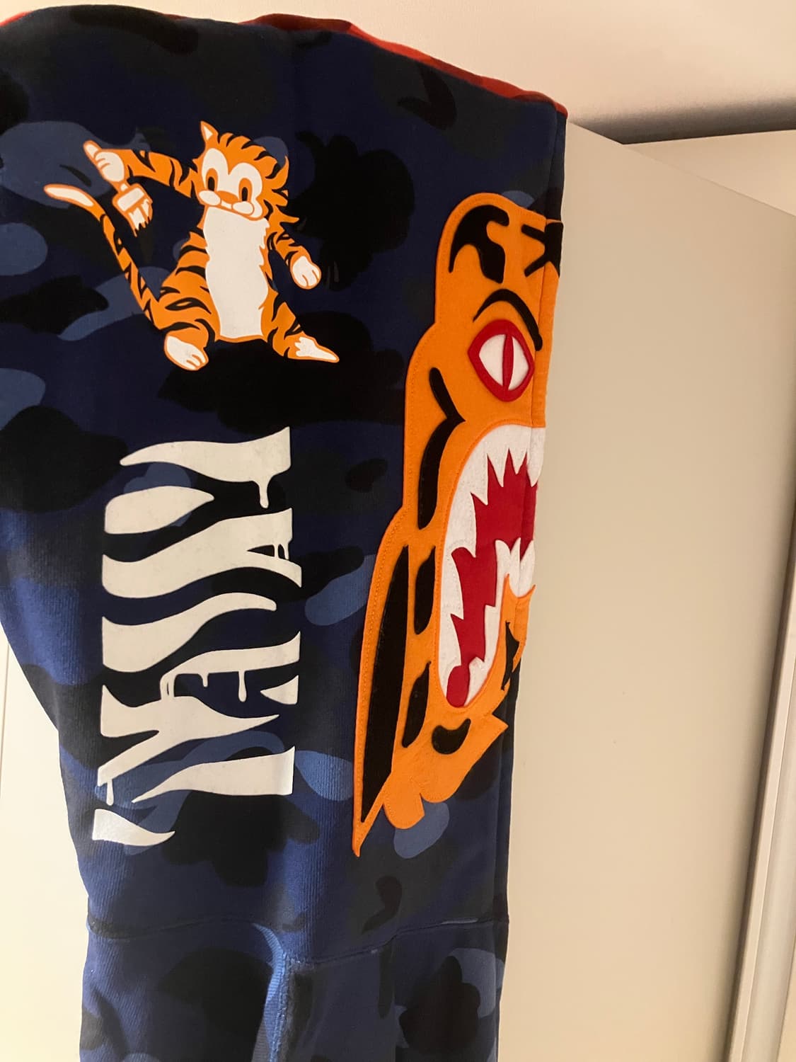 베이프 컬러카모 타이거 샤크후드집업 XL 상품이미지6