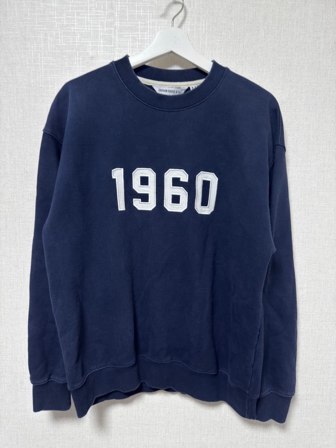 유니폼브릿지 1960 맨투맨 상품이미지1