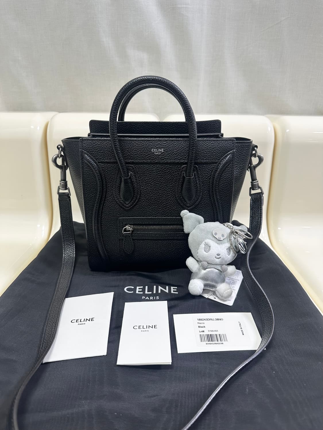 [SA 정품] 셀린느 러기지백 나노 블랙 상품이미지9
