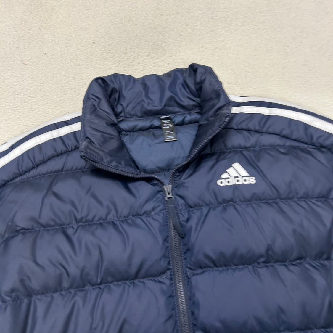 Adidas Lightweight Puffer Jacket 상품이미지5