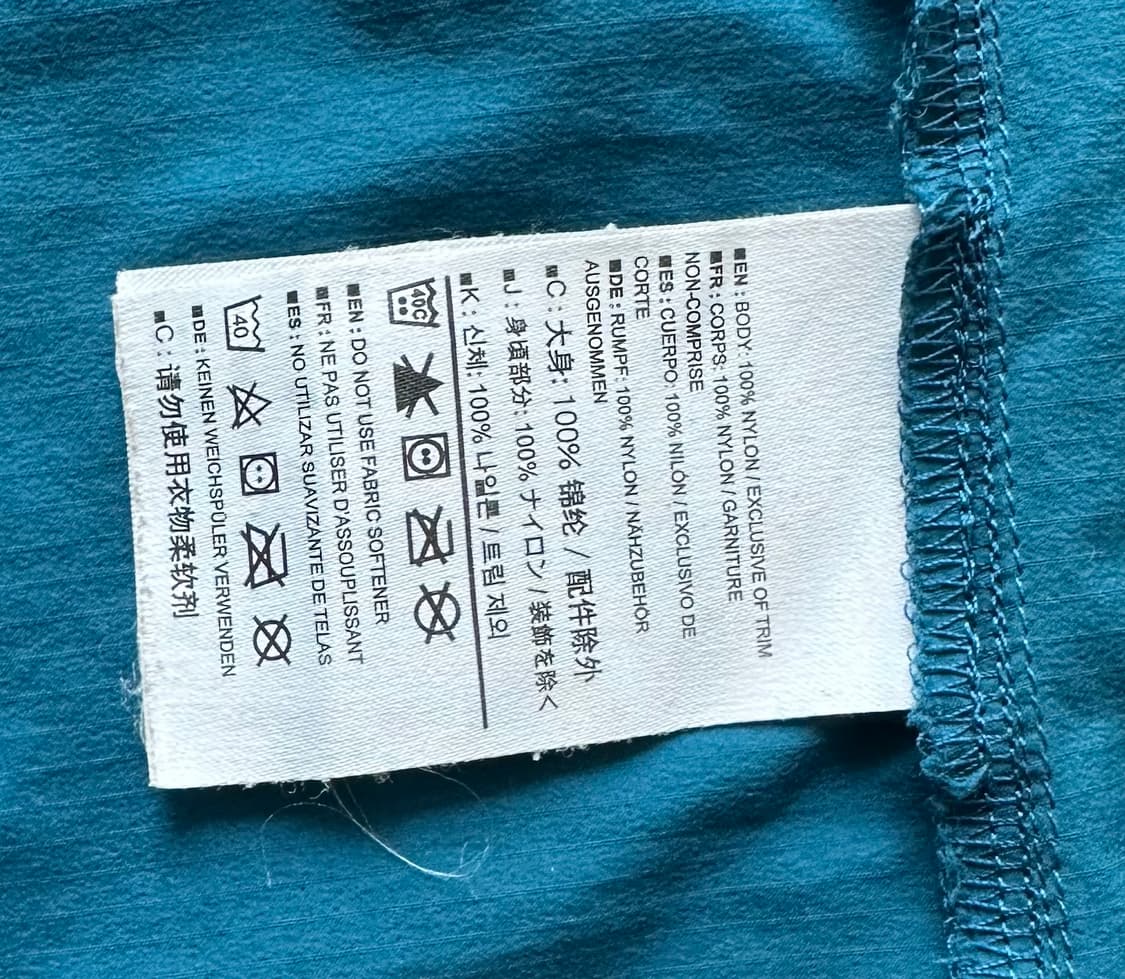 아크테릭스 경량 바람막이 상품이미지4