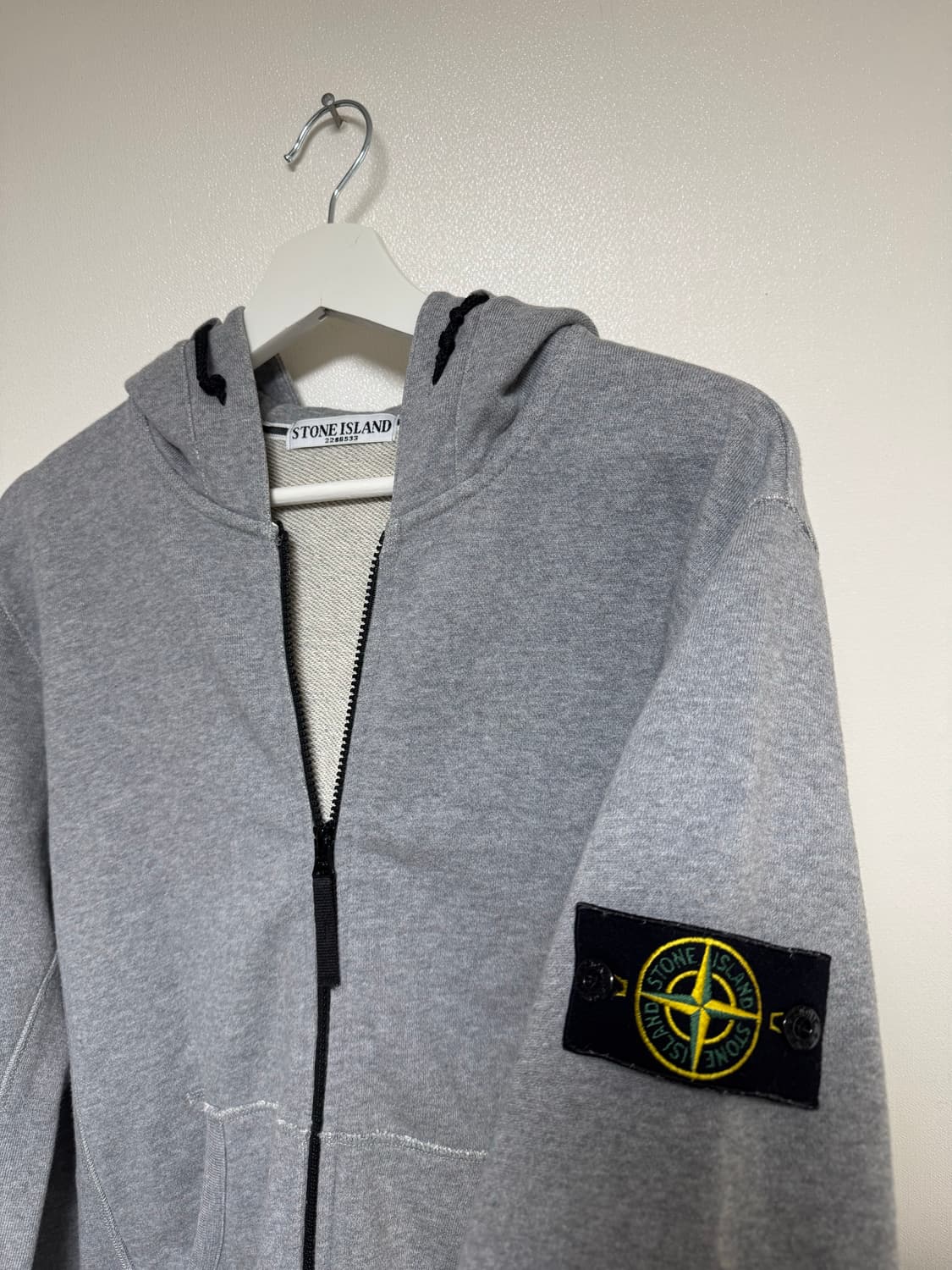 스톤아일랜드 후드집업 상품이미지4