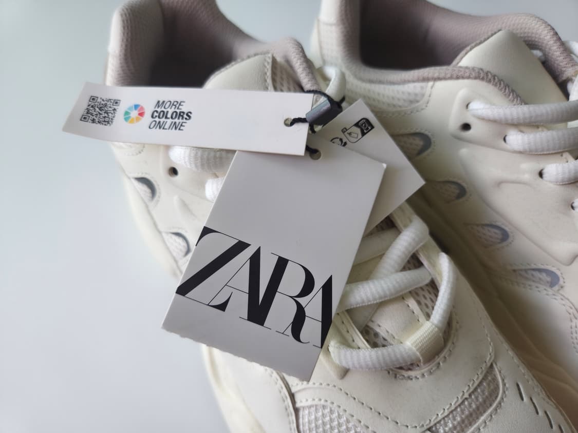 ZARA 자라 스니커즈 볼륨 솔 러닝 265(새상품) 상품이미지3