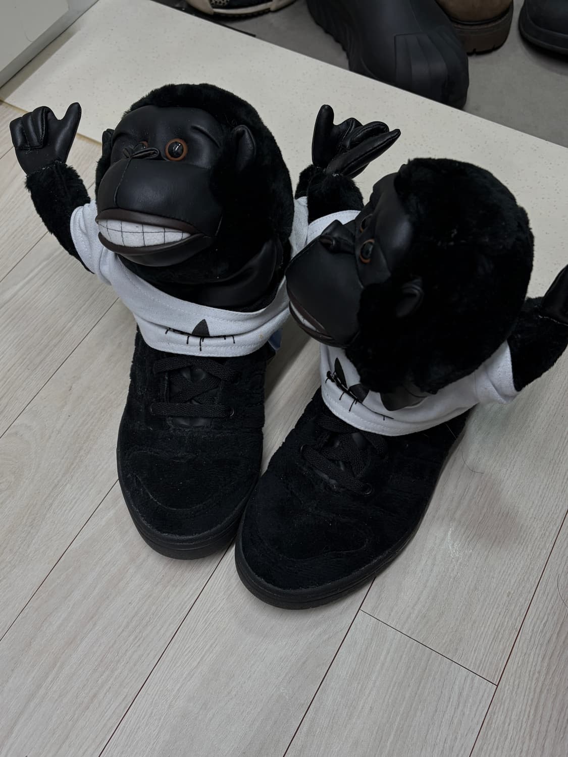 아디다스 제레미스캇 고릴라 상품이미지3