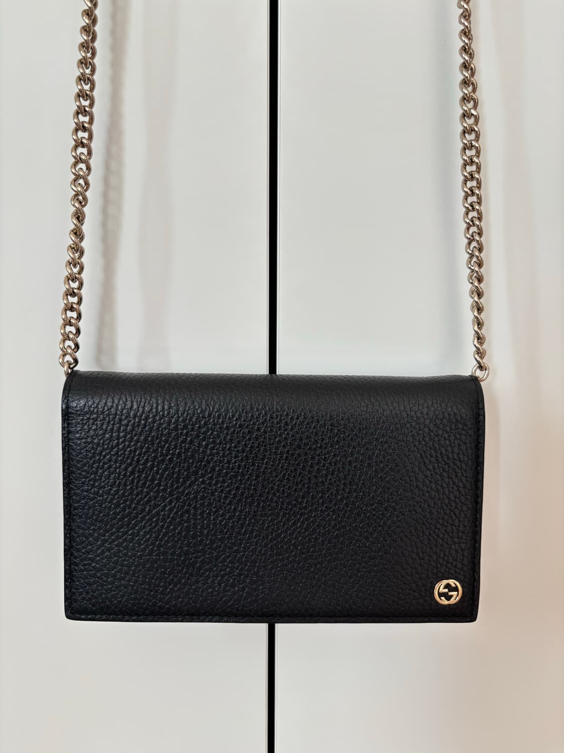 구찌 인터로킹 미니 체인 크로스백 겸 숄더백 상품이미지2