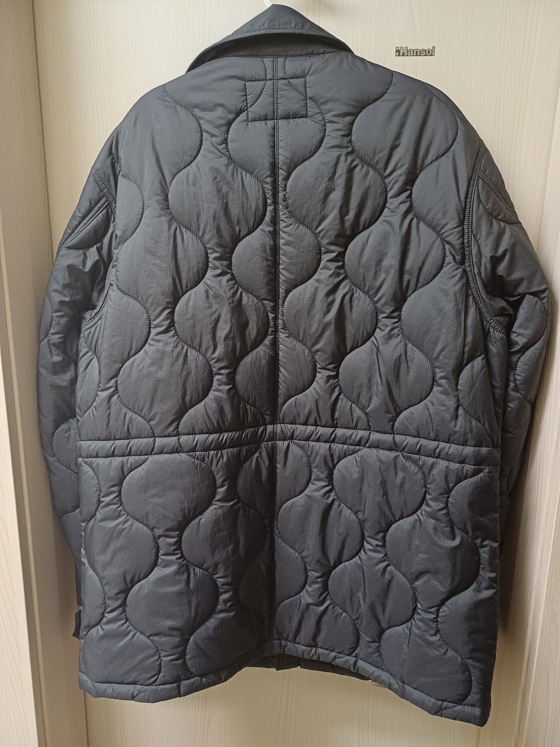 새상품 바스통 109Q 블랙 색상 L사이즈 자켓 판매합니다 상품이미지6