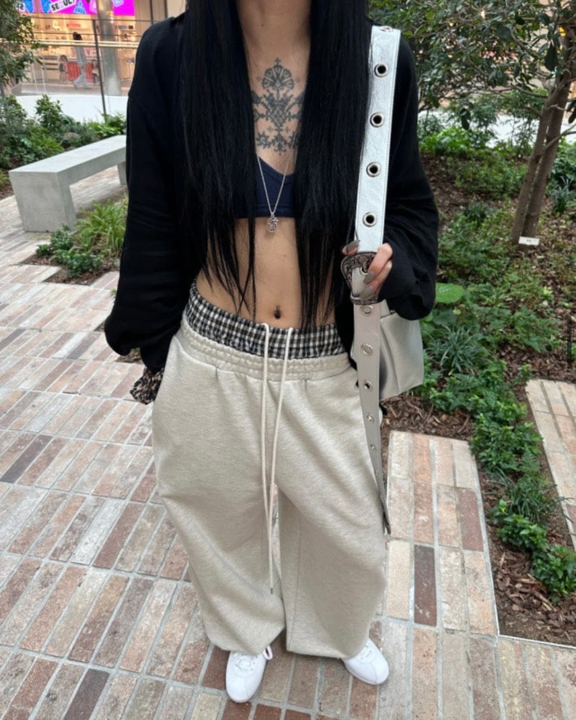 미스테리어스 호텔 체크 레이어드 트레이닝 팬츠 상품이미지1