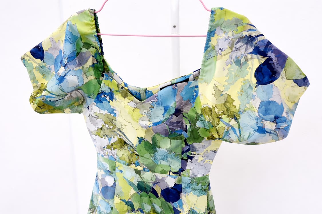 수입 고급 빈티지 보세의류 플라워패턴 퍼프소매 머메이드라인 원피스 상품이미지2