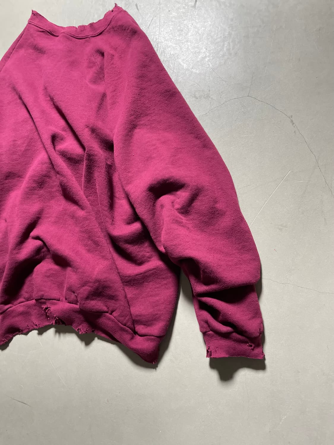 Vintage Distressed Sweatshirt 상품이미지4