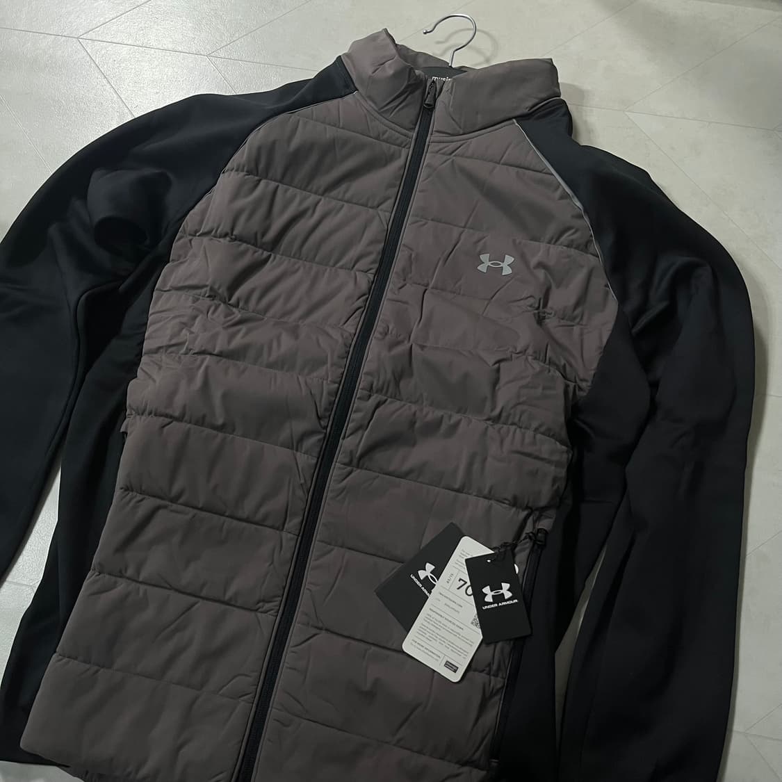 새상품(XXL)언더아머 골프 스트레치 다운 하이브리드 자켓 상품이미지1