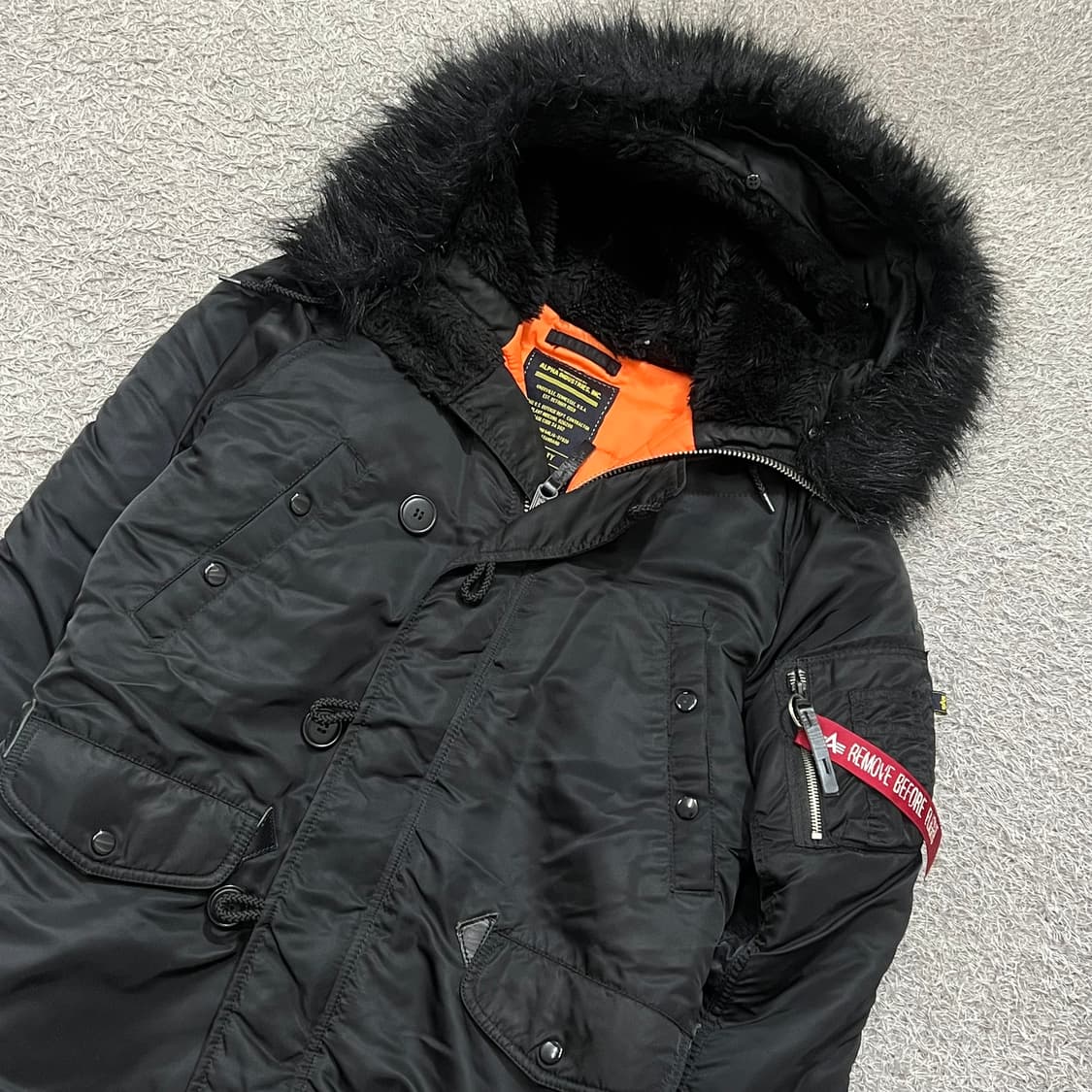 [90] 알파인더스트리 n3b패딩 상품이미지1