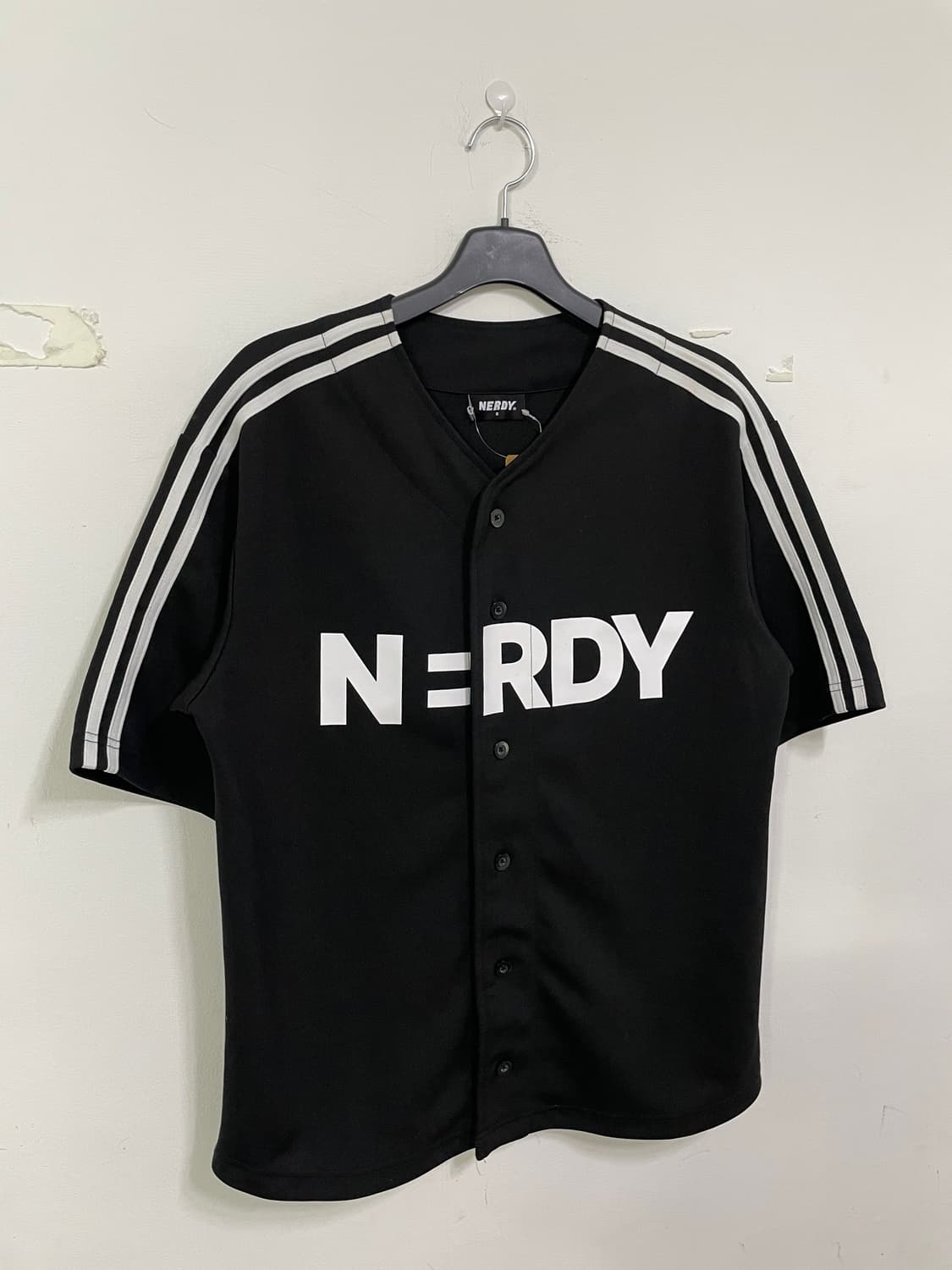 널디 베이스볼 반팔 셔츠 블랙 상품이미지1