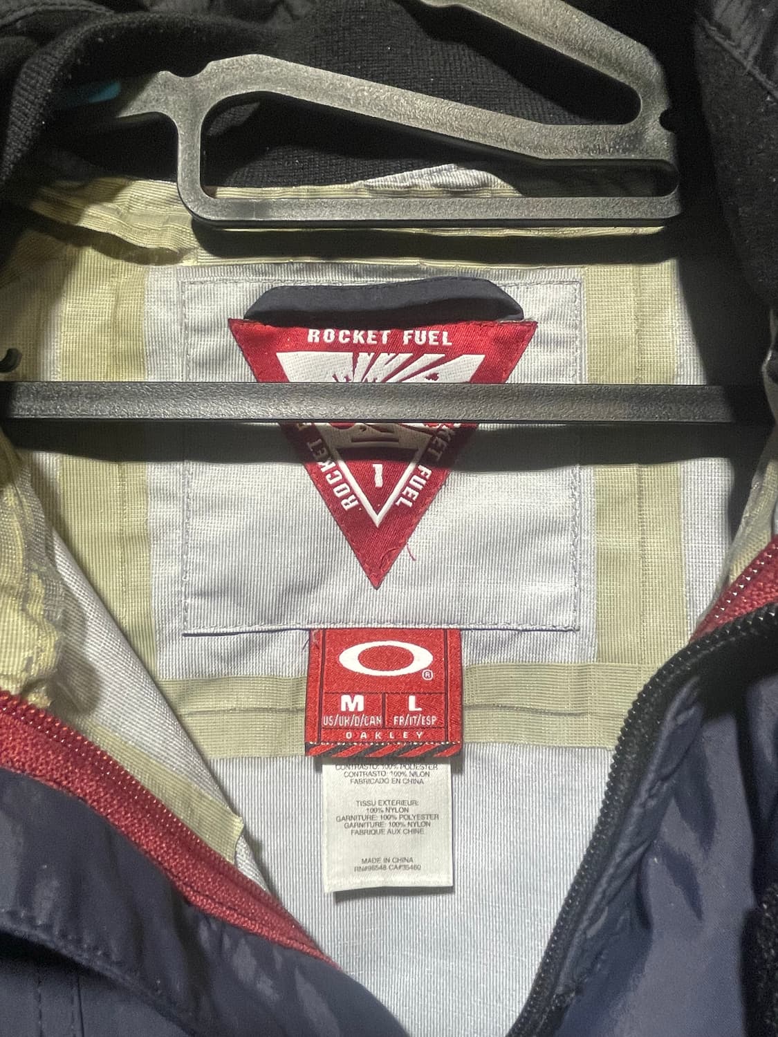 오클리 바람막이 네이비 색상 L 상품이미지3