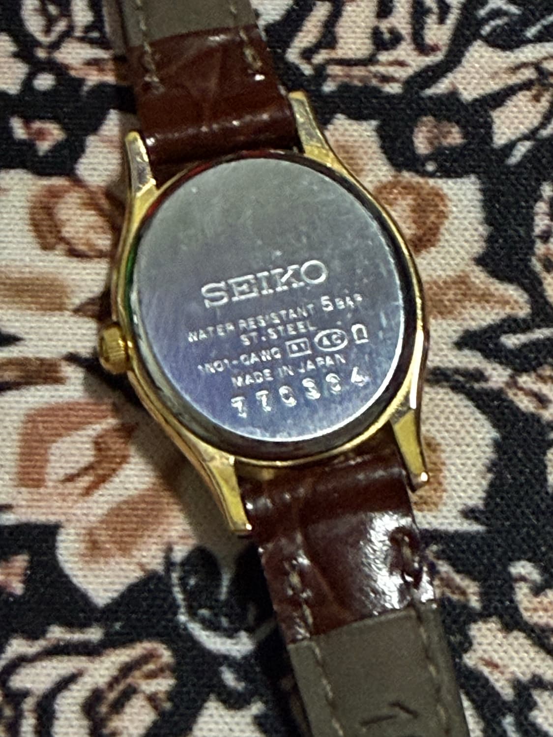 SEIKO 빈티지 여성 쿼츠 시계 상품이미지3