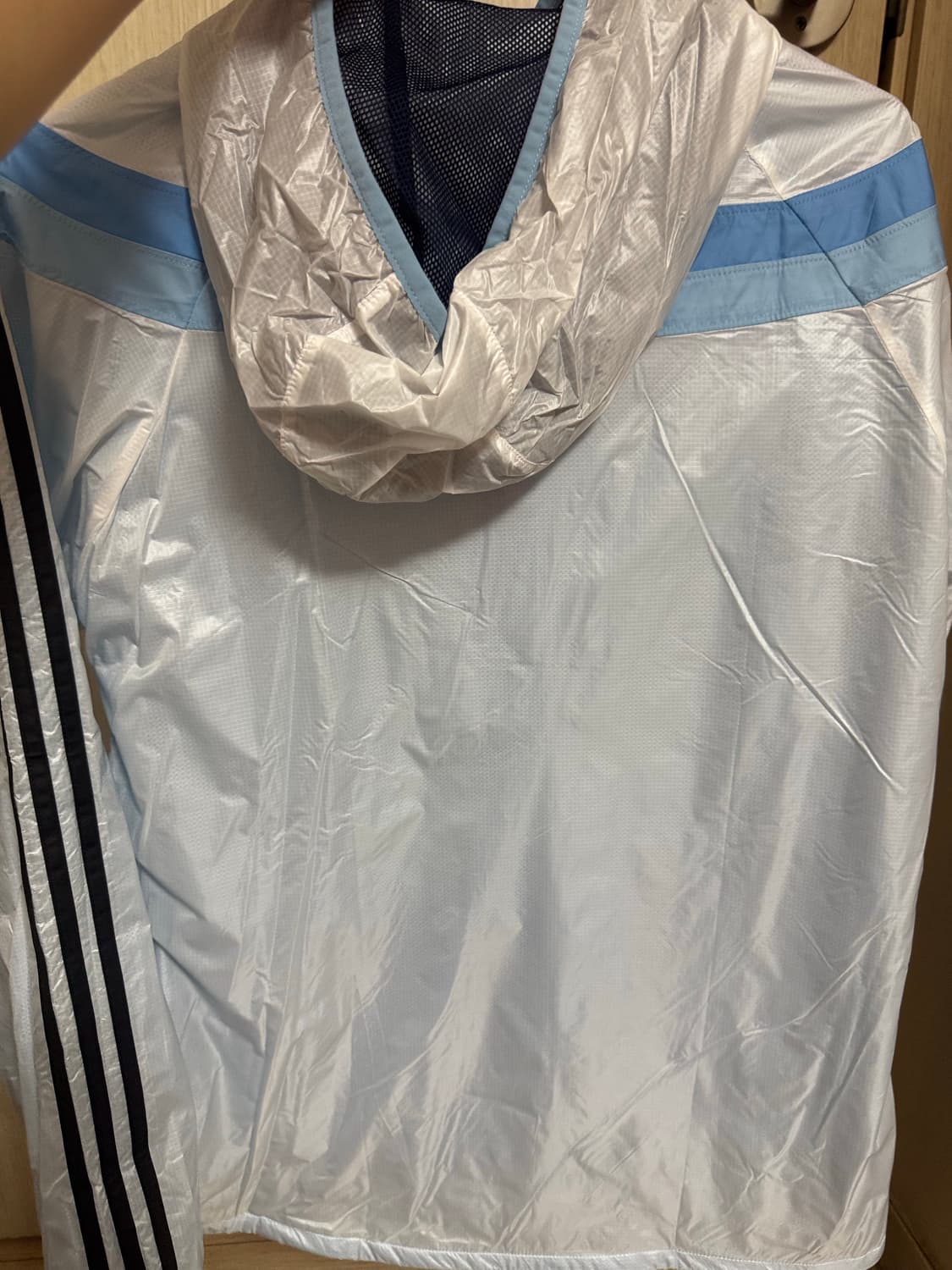 아디다스 아르헨티나 바람막이 상품이미지2