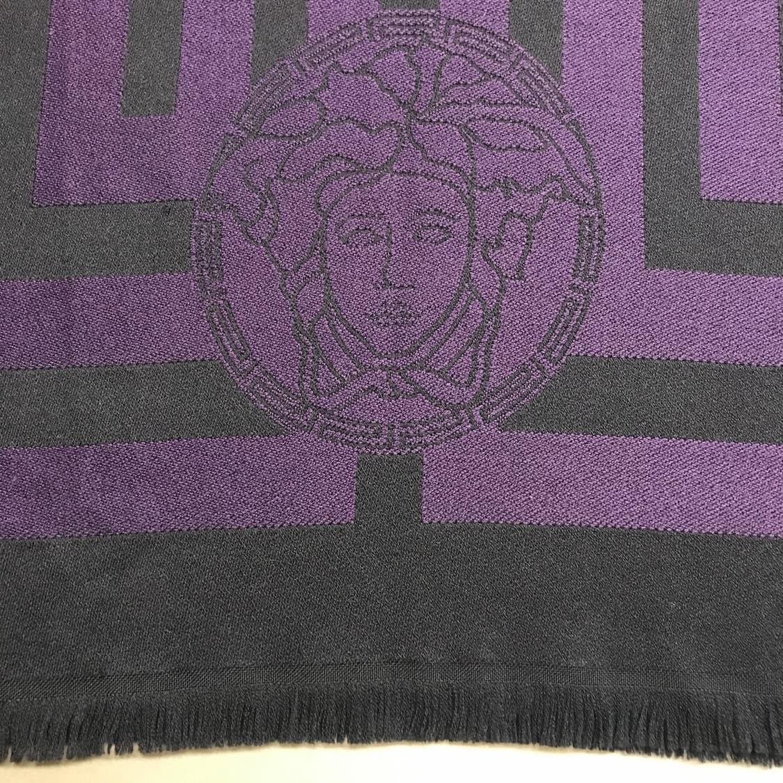 베르사체 메두사 머플러 퍼플 상품이미지8