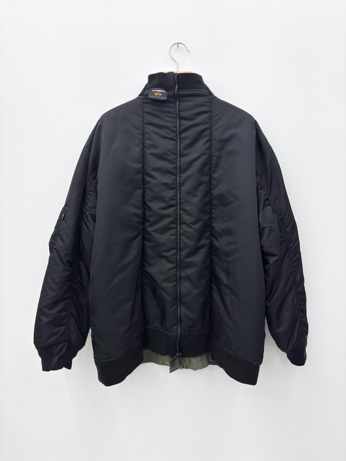 OVERSIZED REVERSIBLE MA-1 상품이미지3