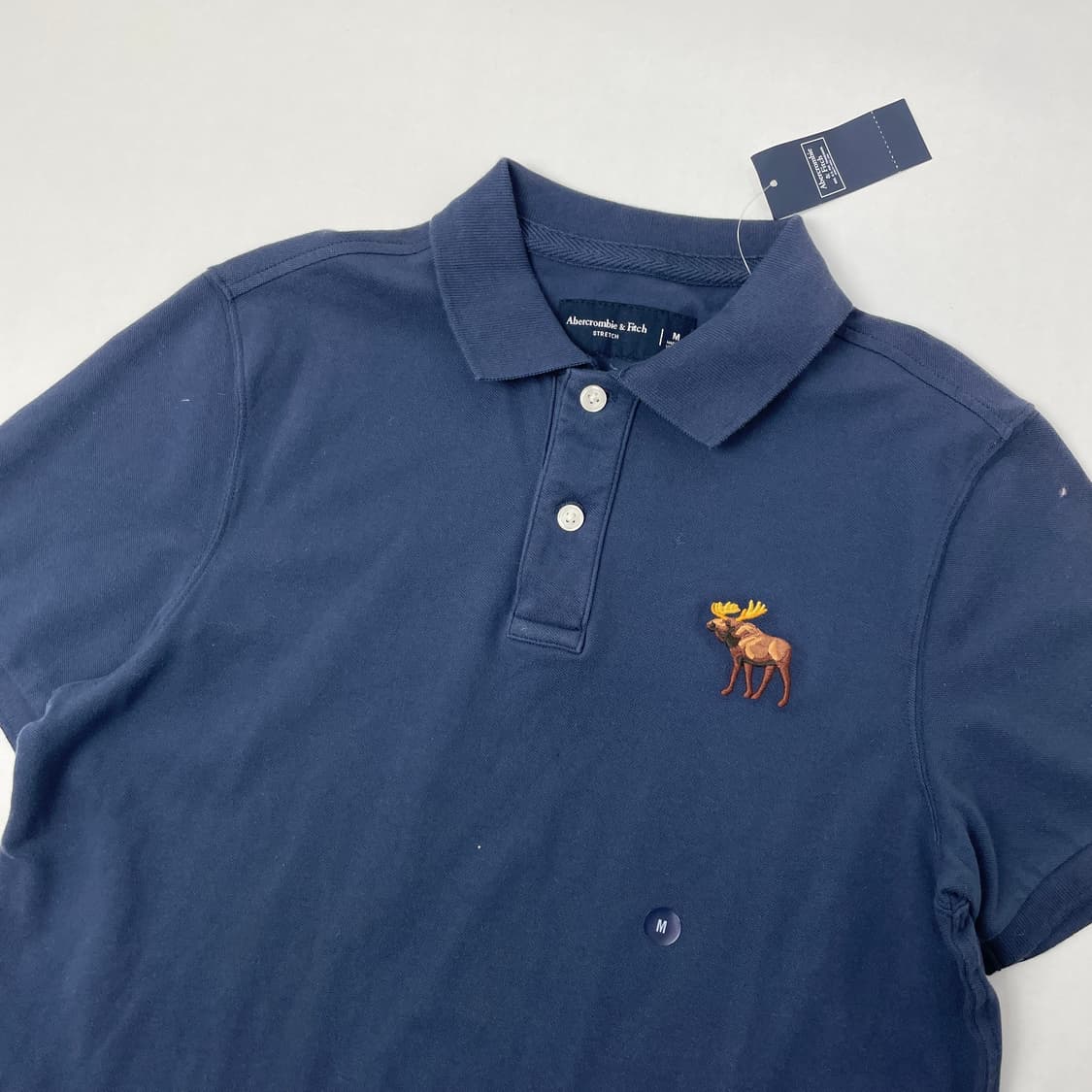 [중고] 아베크롬비 네이비 반팔 폴로티 M 상품이미지3