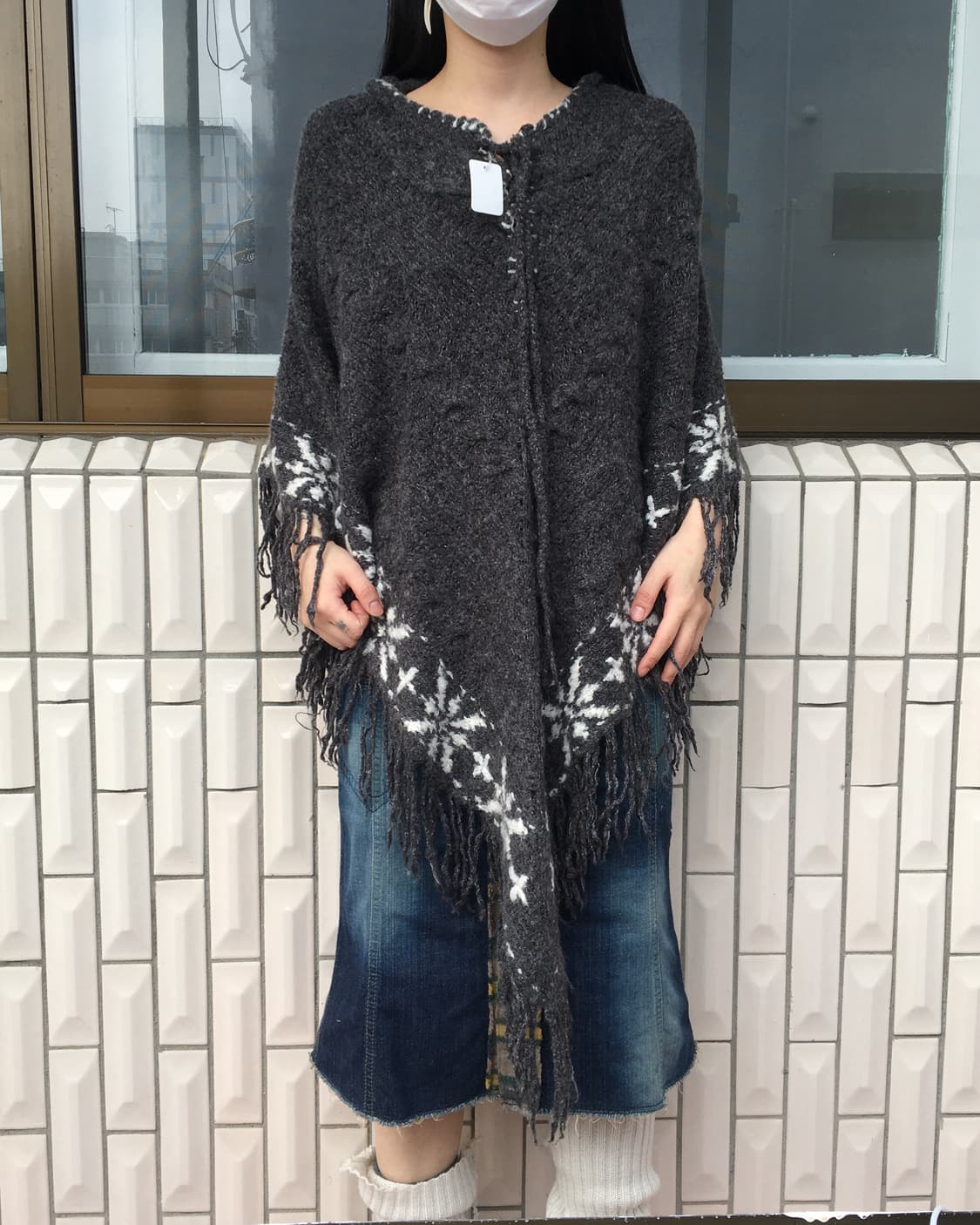 Snow point fringe hood knit cape 상품이미지1