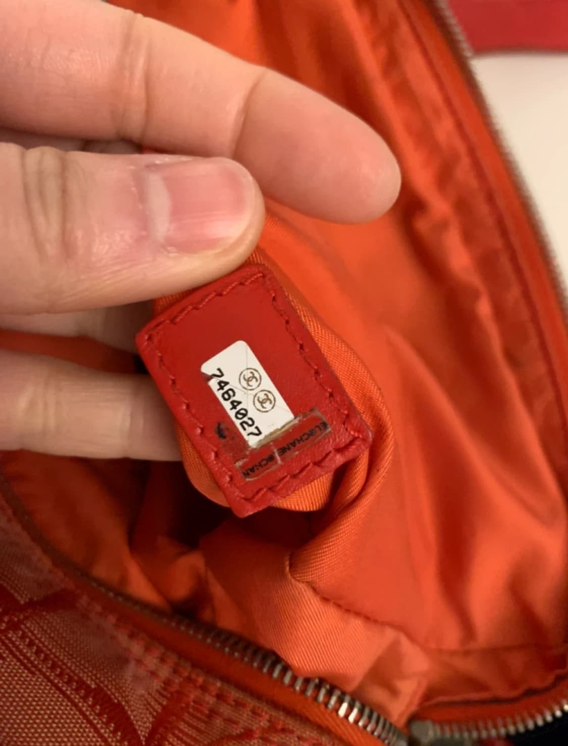 샤넬 트래블 스포츠 백 오렌지 레드 레어템 상품이미지8