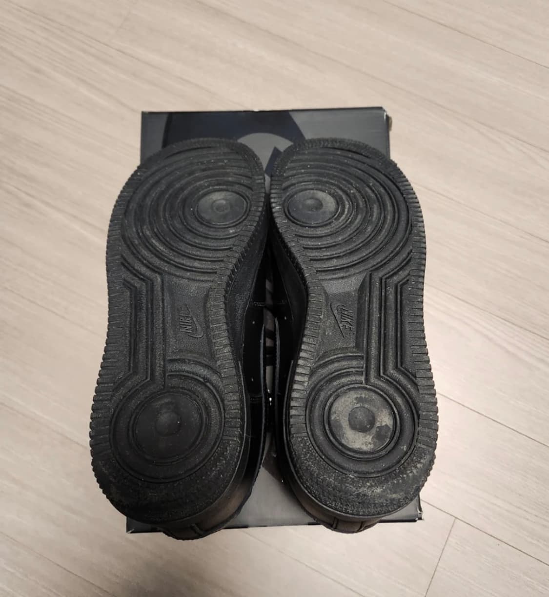 나이키 슈프림 에어포스 블랙 260 상품이미지5