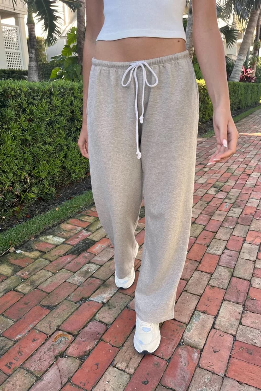 Brandy melville autumn camo sweatpants 상품이미지2