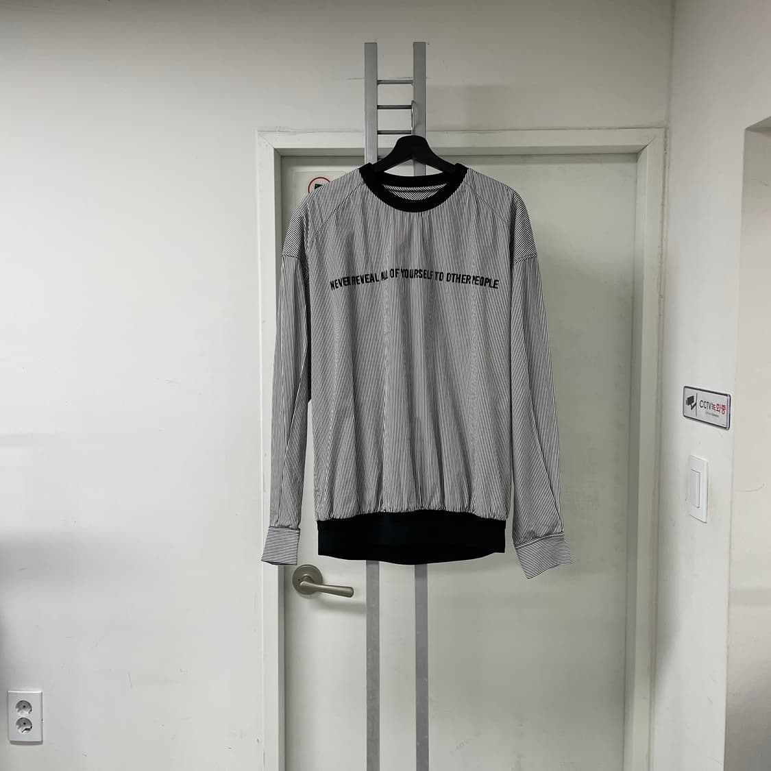 준지 스트라이프 셔츠 맨투맨 46 상품이미지1