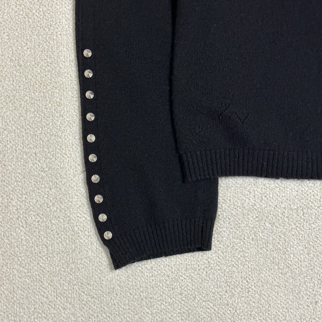 쟈딕앤볼테르 울 캐시미어 스터드 스웨터 상품이미지4