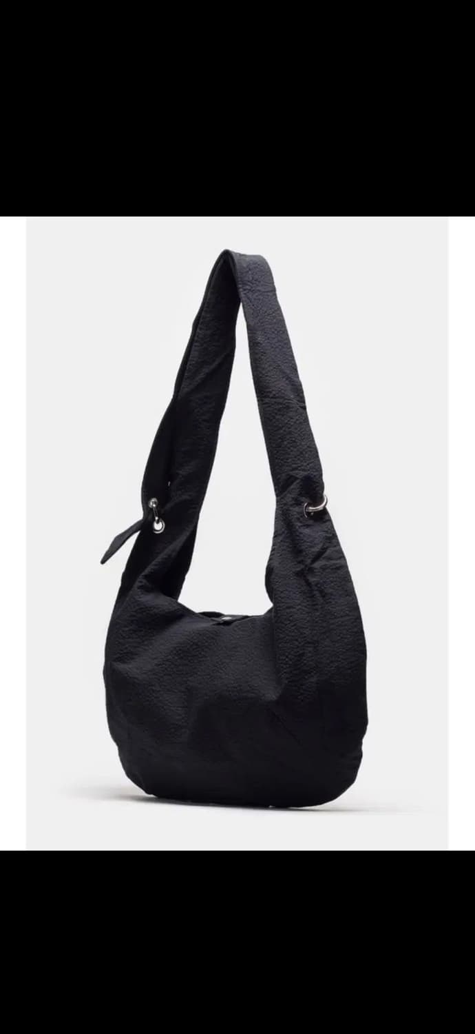 MFPEN 엠에프펜 아일렛 숄더 크로스백 블랙 상품이미지1