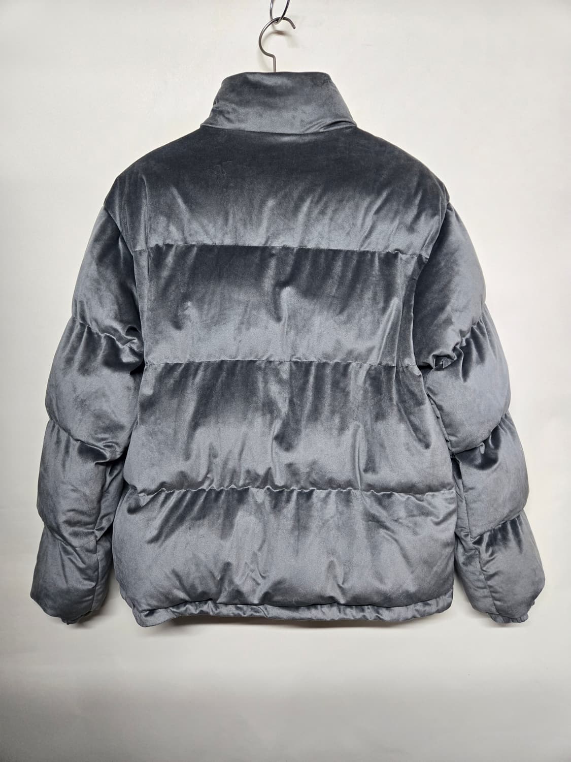 DAVID CHEN 데이비드 첸 벨벳 패딩 회색 상품이미지2