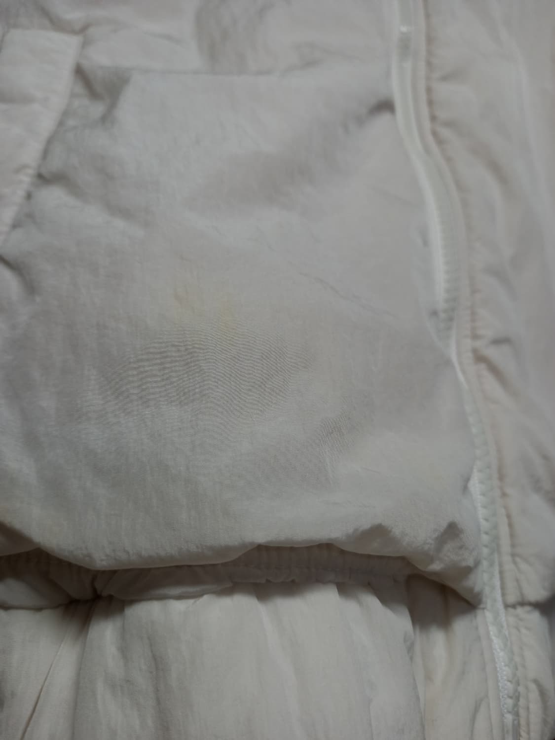 데상트 추동 부클비숑 누빔점퍼 55.44 상품이미지8