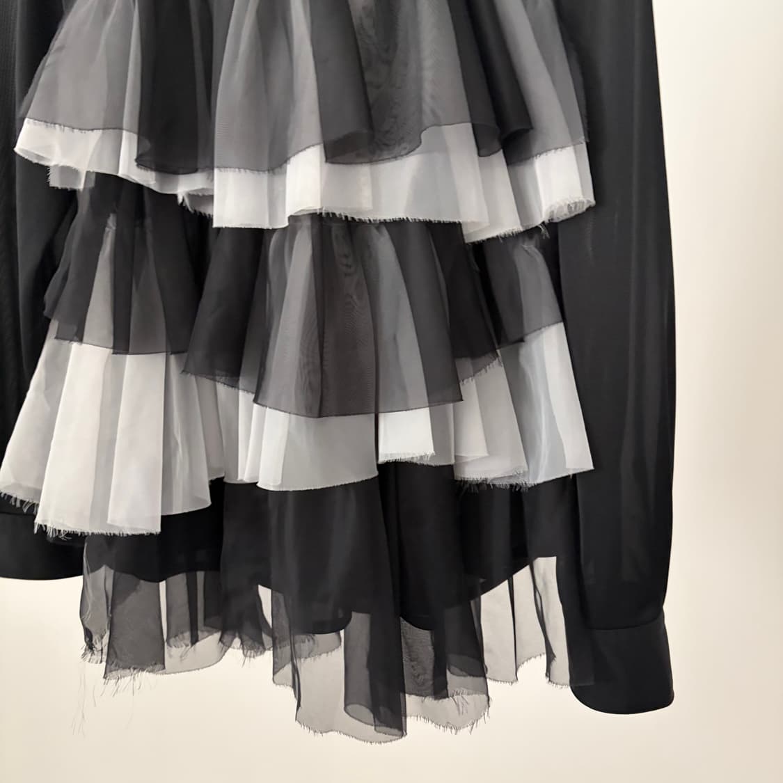 2way Tulle Layer Blouse 상품이미지3