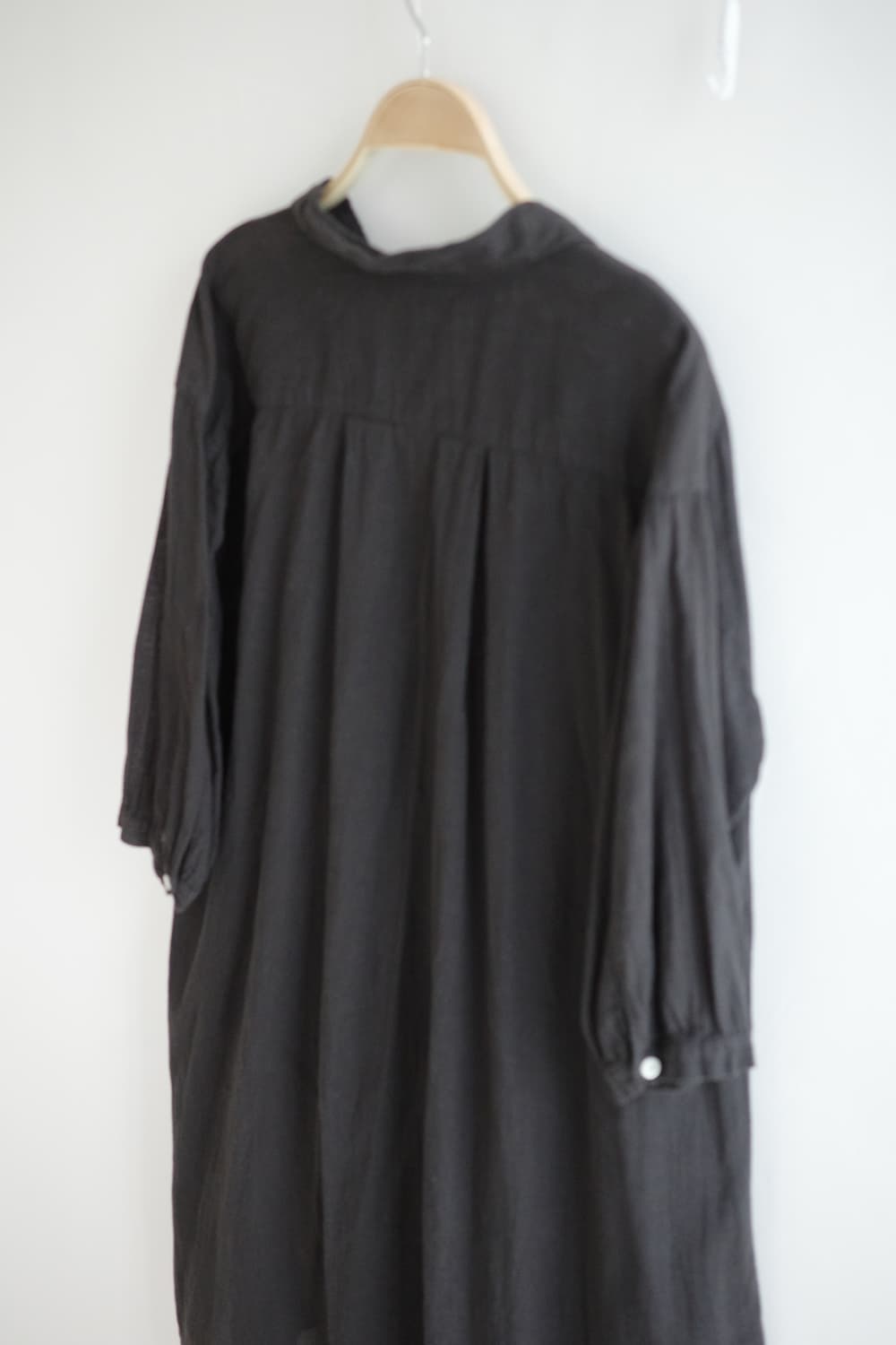 studio CLIP
• 블랙 아사 코튼 셔츠 롱 원피스 상품이미지8