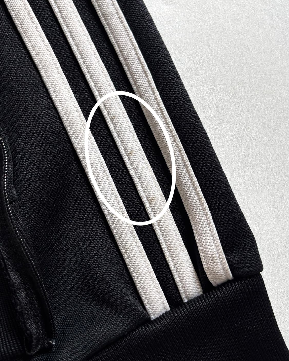 Adidas 아디다스 블랙컬러 슈퍼스타 릴렉스 2way 트랙탑 상품이미지5