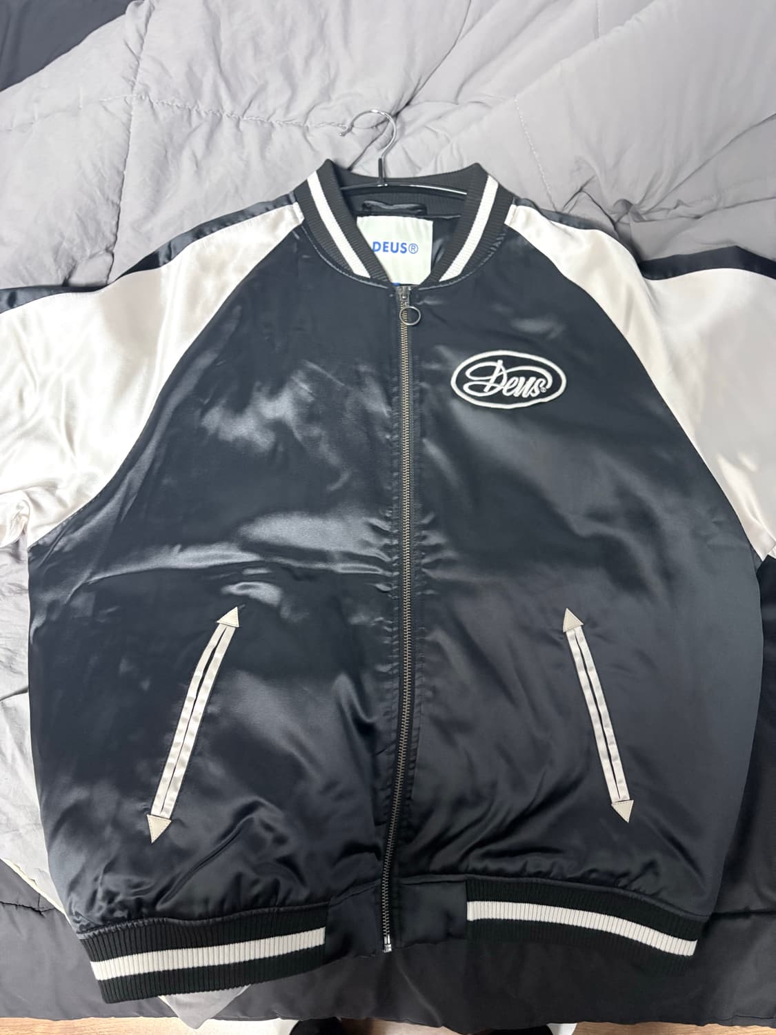 데우스 엑스 마키나 리미널 봄버자켓 상품이미지2