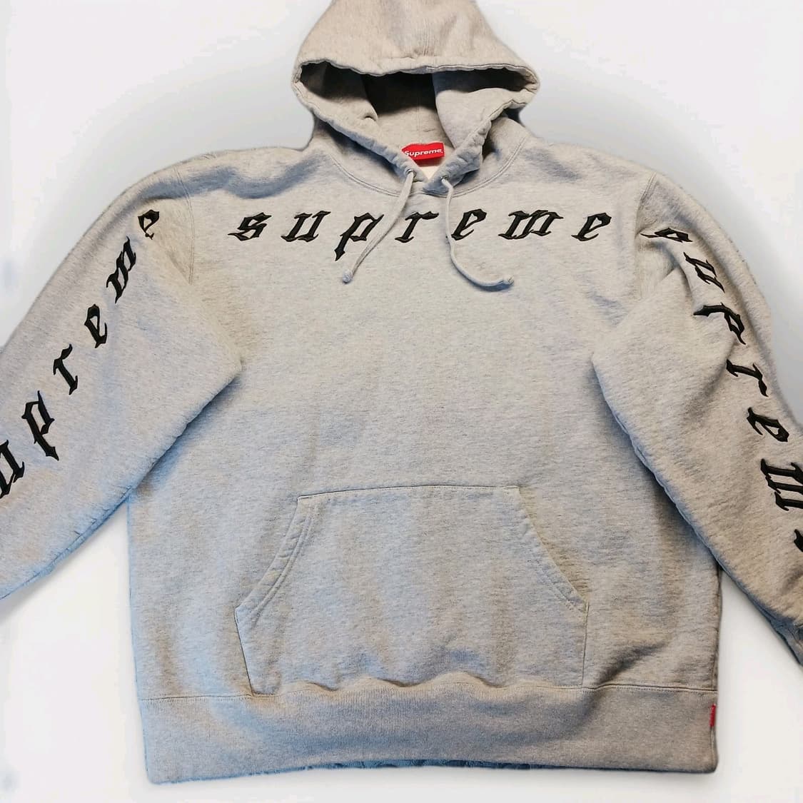 21FW 슈프림 레이즈드 자수 후드티 헤더 그레이 상품이미지1