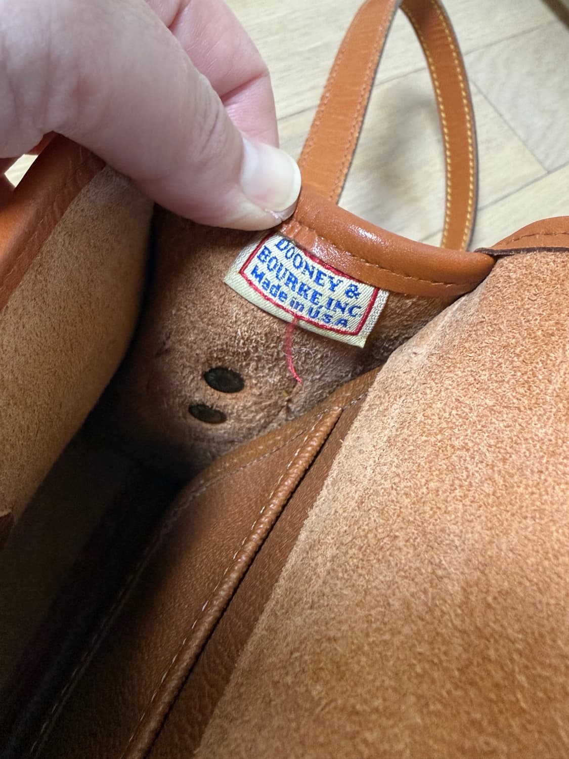 두니앤버크 빈티지 가죽 크로스백 상품이미지6