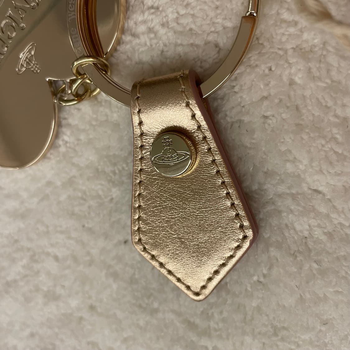 *새상품*비비안웨스트우드 ORB골드 하트 미러 키링 상품이미지7